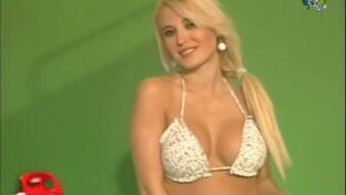 Jesica Cirio tetotas bikini backstage Bonmetique damageinc famosas