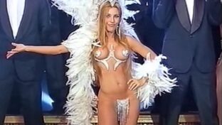 Mónica Ayos vedette tetas pezoneras conchero Susana Giménez TV damageinc famosas