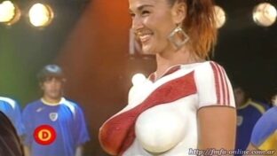 Ximena Gonzalez tetotas bodypaint azafata de TV Chau Domingo damageinc famosas