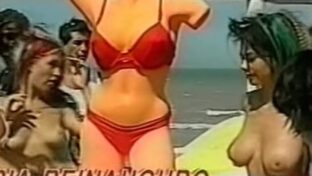 Mariana de Melo desnuda topless tetas en TV corte de corpiños playa franca damageinc famosas