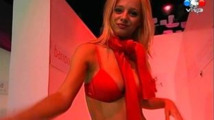Jimena Campisi en bikini rojo #6 (rubia tetona preciosa)
