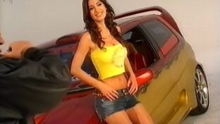 Carla Conte top escotado shorts Pisteros backstage damageinc mujeres