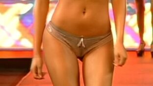 Melina Pitra lingerie Desfile Fashion Week Viña 2009 damageinc modelos