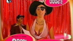 Valeria Degenaro escote hot pirata sexy sonámbulos damageinc mujeres