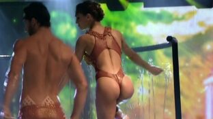 Cinthia Fernández culo perfecto tanga aquadance hot Bailando 2012 TV damageinc famosas
