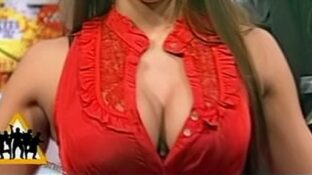 Ximena Capristo morocha tetona escote top rojo Animales Sueltos TV damageinc famosas