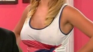 Pía Martínez pezones duros sin corpiño La Peluquería TV damageinc videos