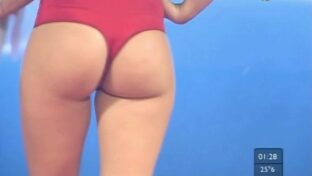 Sol Aguilar culo cachetón en tanga desfile Candela lingerie damageinc videos