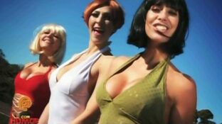 Sabrina Ravelli, Lorena Liggi y Azabache chicas tetonas escotadas damageinc videos