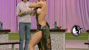 Gisela Barreto con el sideboob más sexy de la TV