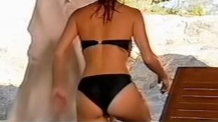 Eleonora Wexler en bikini, lingerie y escena de sexo [x2]