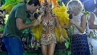 Paula Trapani en el carnaval periodista sexy damageinc famosas