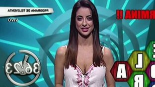 Maribel Fernández late-night cleavage in SM$ TV
