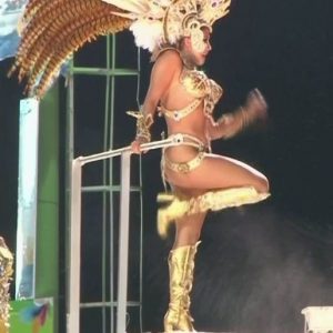 Barbara-Velez-Carnaval-Corrientes-2017-DamageInc-HD-720p-04