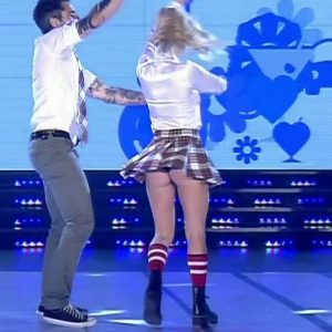 Rocio Guirao Diaz culo al aire colegiala Bailando 2017