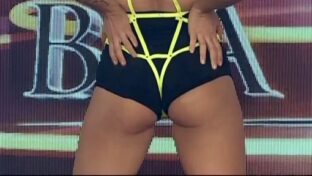 Mica Viciconte orto fitness en calzas Bailando 2017 TV damageinc videos