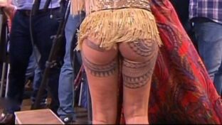 los cachetes del culo de flor peña upskirt en TV damageinc videos famosas