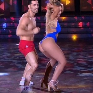 jimena baron perreando el culo en tanga en TV damageinc videos famosas