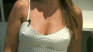 Lorena Franceschetti y sus enormes tetas en el escote damageinc videos famosas