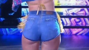 el culo de micaela viciconte en shorts jeans damageinc videos famosas