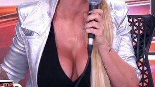 florencia peña escote profundo tetotas 2018 damageinc videos famosas