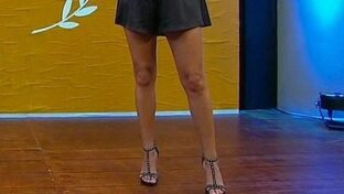luciana rubinska piernas hot minifalda fox damageinc videos famosas
