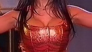 Marixa Balli escote tetas grandes bailando damageinc videos famosas