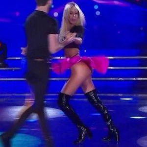 luli salazar upskirt y piernas sexy en botas negras cumbia bailando 2019 damageinc videos