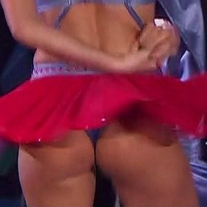 Noelia Marzol cumbia in Super Bailando 2019