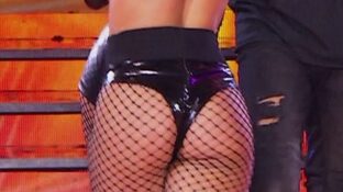 culo de Florencia Jazmin Peña en tanga negra de latex bailando 2019 damageinc videos