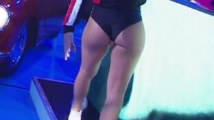 culo fit de cinthia fernandez en hot shorts Bailando 2019 damageinc videos