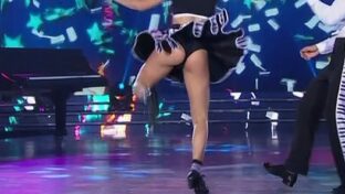cinthia fernandez papo y culo en tanga negra upskirt jive bailando 2019 damageinc videos