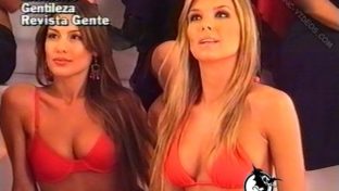 Pampita y Zamolo tetas bikini rojo backstage damageinc famosas
