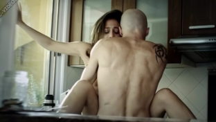 Mercedes Oviedo garchando en la película Tríada damageinc famosas