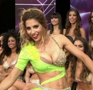 Cinthia Fernandez in Bailando 2015 (huge tits and hot upskirts)