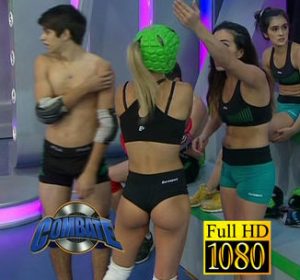 Cinthia Fernandez tight ass in shorts in Combate (busty girl !)