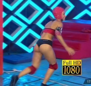 Maria Sol Perez tight booty in shorts damageinc videos HD